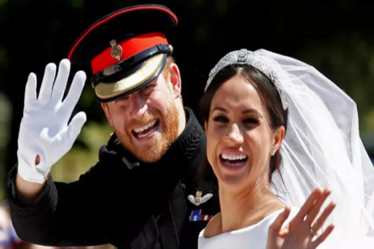 Prens Harry ve Meghan Markle'ın 'gizli düğün' iddiası yalanlandı