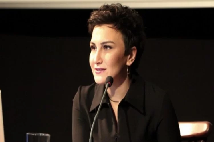 Bursa'da "Umut ışığım" filmini çevrimiçi çözümlediler
