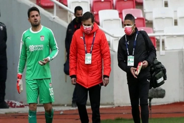 Sivasspor'dan Ali Şaşal Vural için sakatlık açıklaması!