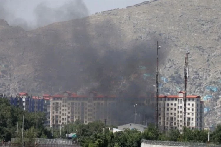 Kabil'de bomba yüklü araçla saldırı! 3 ölü
