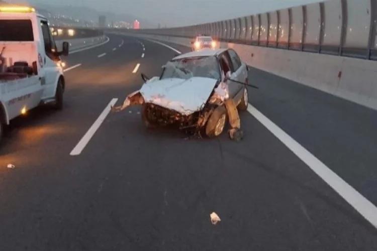 Feci kazada camdan fırlayan sürücü hayatını kaybetti!