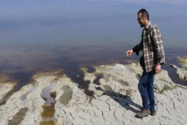 Burdur Gölü'nde şaşırtan alg patlamasına açıklama!