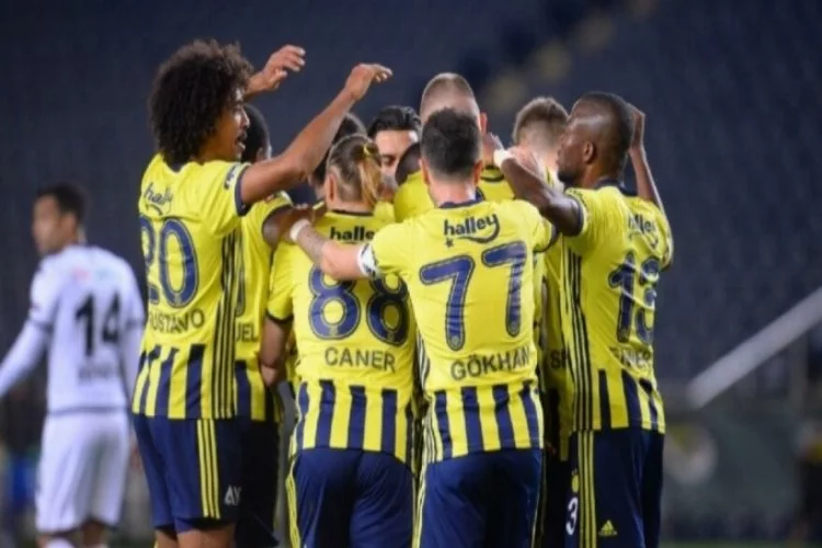 Fenerbahçe zirveyi bırakmıyor!