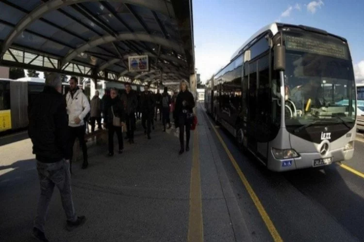 Ulaşım uzmanı uyardı: Toplu taşımada korona riski büyüyor