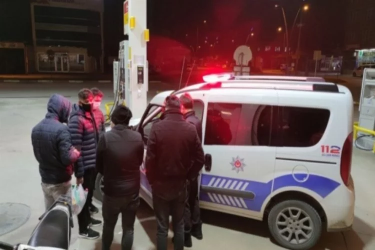 Bursa'da kısıtlamada akaryakıt istasyonuna gelen 6 kişiye ceza yağdı