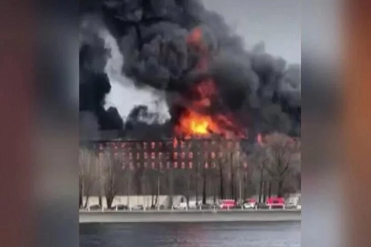 Rusya'da fabrikada yangın! 1 ölü 2 yaralı