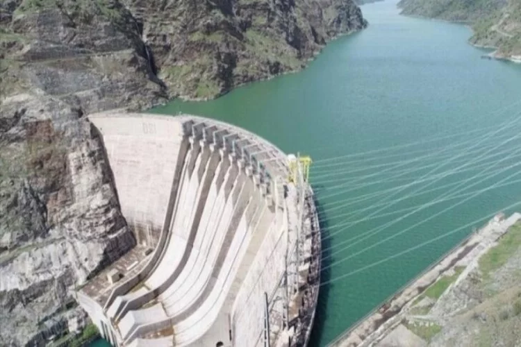 Bingöl'deki baraj ve HES'ler ekonomiye yıllık 1 milyar 745 milyon lira gelir sağladı
