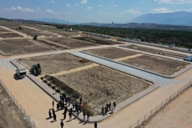 Bursa'da Hasköy mezarlığında defin işlemi başladı