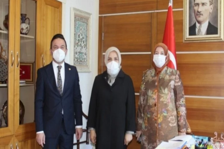 Bursa Milletvekili Ödünç, parti genel merkezini ziyaret etti