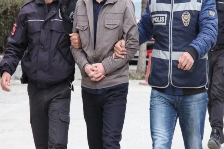 Bursa'da otomobil hırsızlığı iddiasıyla 3 kişi yakalandı
