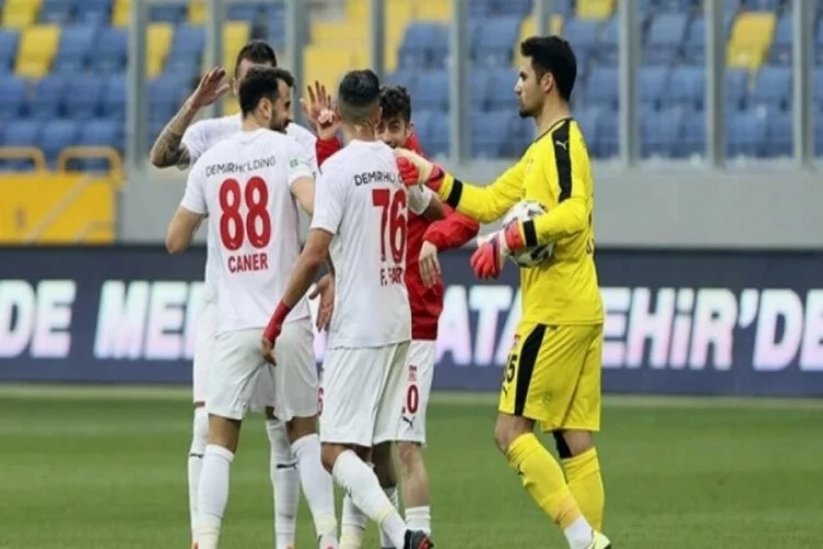 Sivasspor yenilmezliğini sürdürüyor