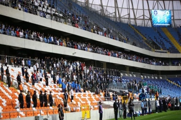 Adana Demirspor lider Giresunspor'u devirdi! Süper Lig yolunda...