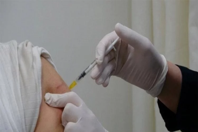 Kovid-19 aşısını reddedenler düştü