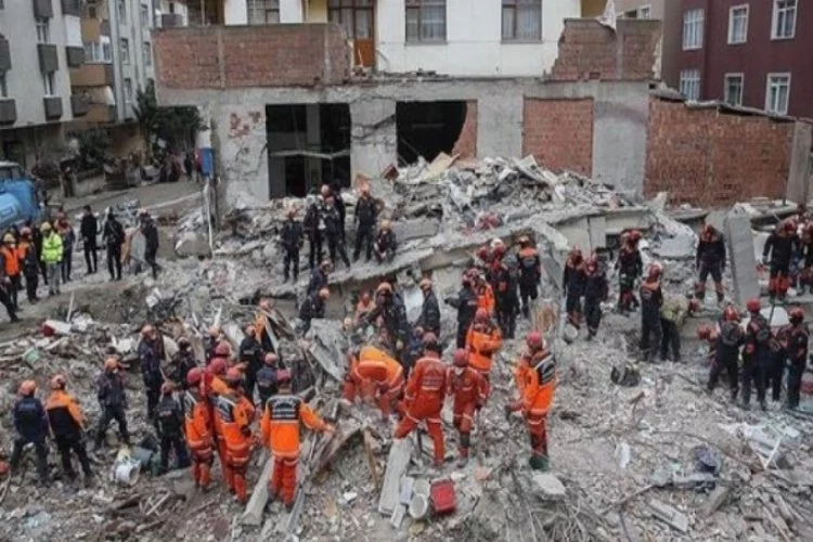 İstanbul Kartal'da çöken bina davasında bilirkişi raporu