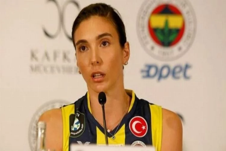 Fenerbahçe, Naz Aydemir Akyol'un sözleşmesini 2 yıl uzattı