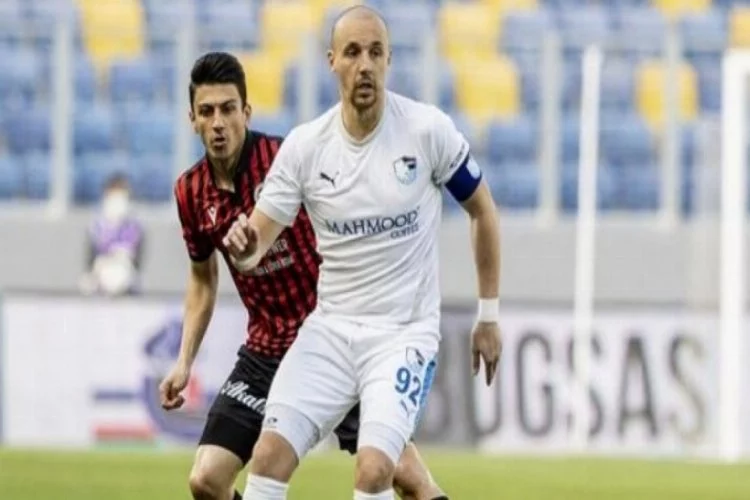 Erzurumspor'da 4 futbolcunun sözleşmesi feshedildi
