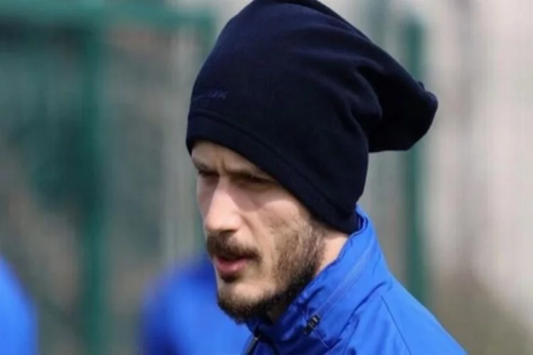 Trabzonspor'da Abdülkadir Parmak kadro dışı bırakıldı