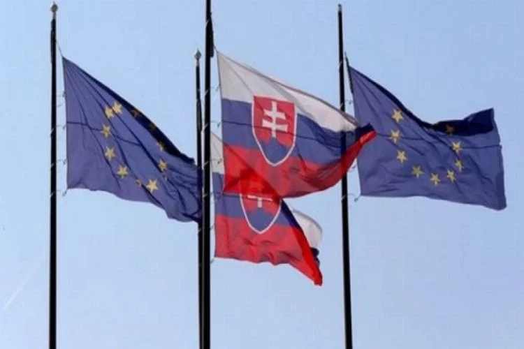 Slovakya'dan flaş 'Rus diplomat' kararı!