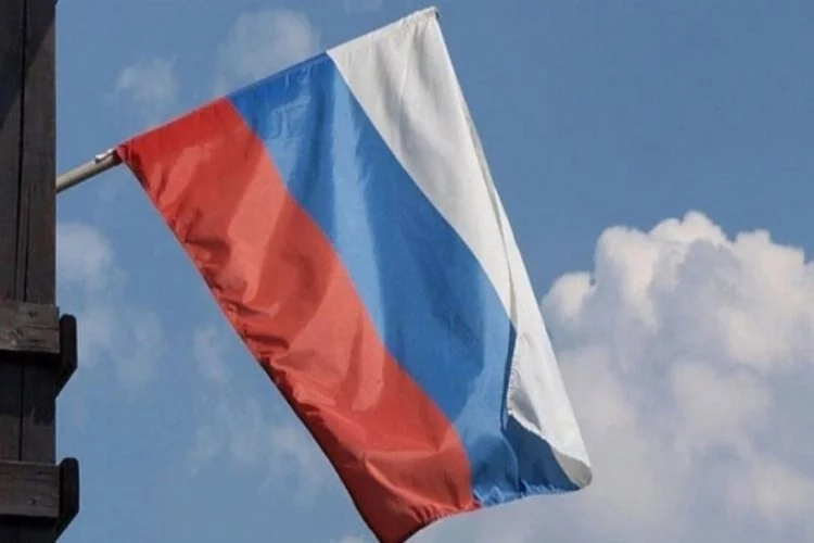 Çekya, Rus elçilik çalışanlarını sınır dışı edecek