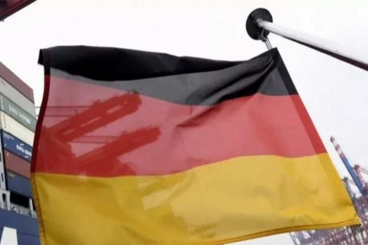 Almanya'da Suriyeli mülteciye ırkçı saldırı
