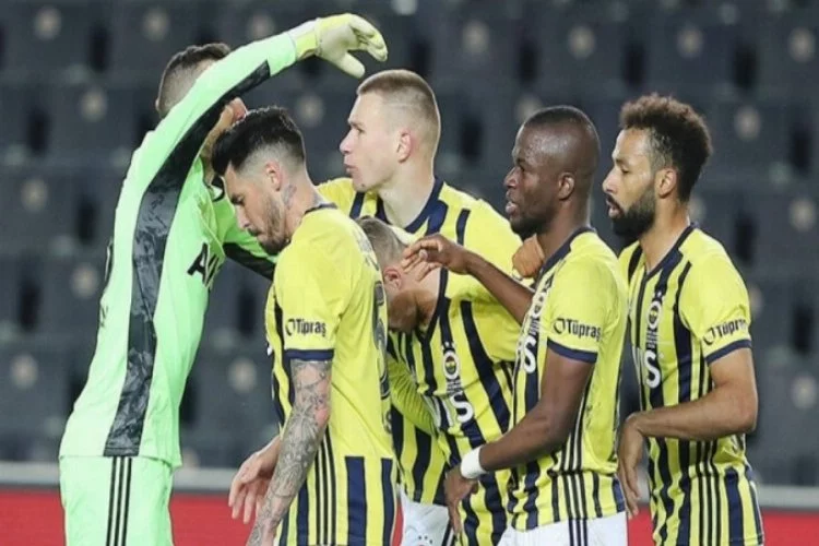 Fenerbahçe'de 8 futbolcu sarı kart sınırında