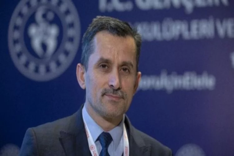 Türkiye Badminton Federasyonu Başkanı Özmekik koronavirüse yakalandı