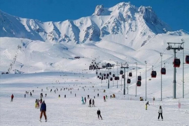 Erciyes, 250 bin kayakçıyı ağırladı