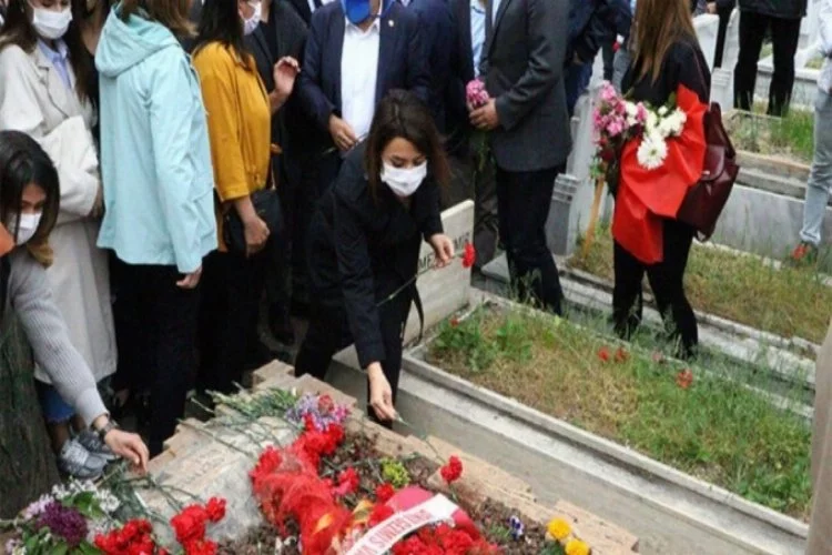 Deniz Gezmiş ve arkadaşlarının mezarları başında anma töreni düzenlendi