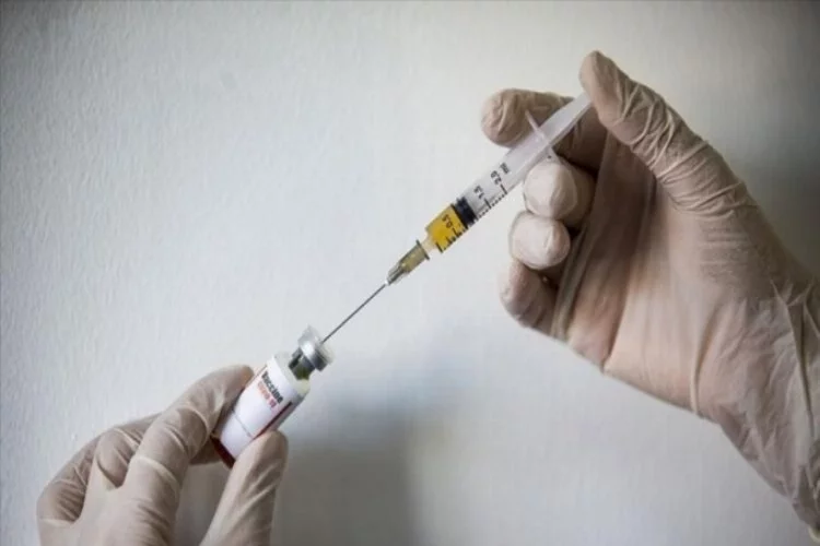 AB'de 160 milyon kişi ilk doz korona aşısını yaptırdı
