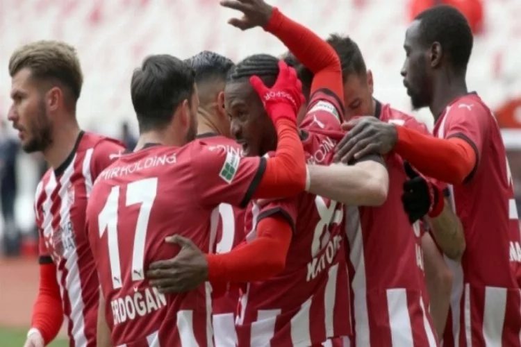 Sivasspor'un yenilmezlik serisi 18 maça çıktı