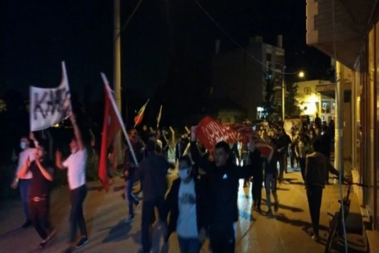 Bursa'da vatandaşlardan Filistin'e destek için yürüyüş