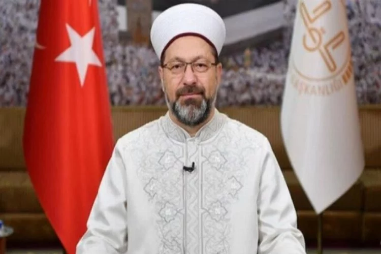 Prof. Dr. Ali Erbaş, bayram namazının camilerde kılınacağını açıkladı