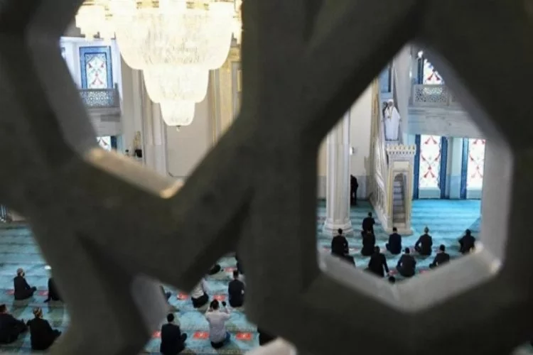 Putin'den Rusya'daki Müslümanlara bayram tebriği