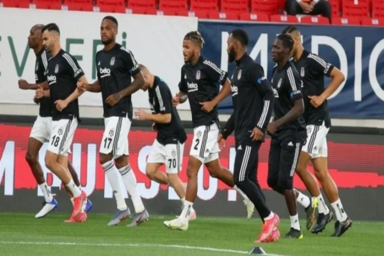 Beşiktaş'ta Antalyaspor maçı öncesi 4 eksik!