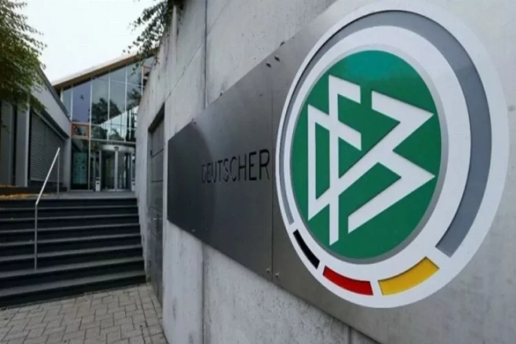 Almanya Futbol Federasyonu Başkanı istifa etti