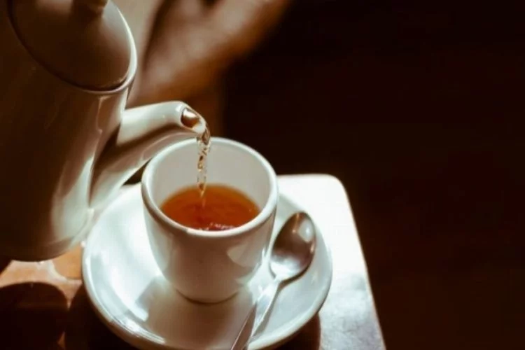 Günde ne kadar çay ve kahve içmeliyiz?