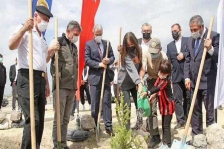 Eskişehirspor'un "Bir milyon fidan kampanyası"nda ilk hatıra ormanı oluşturuldu