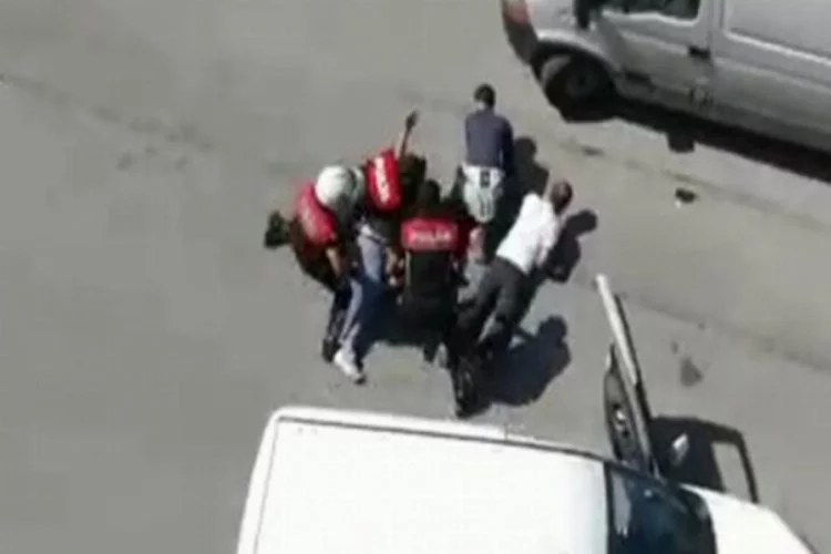 İstanbul'da operasyon! Yola döküldü, polis süpürgeyle topladı