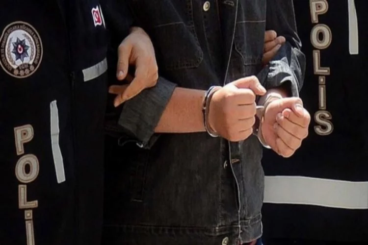 FETÖ operasyonunda yakalanan 10 şüpheliden 6'sı tutuklandı