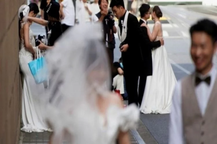 Çin'de düğün patlaması: 5 günde bakın kaç çift evlendi!