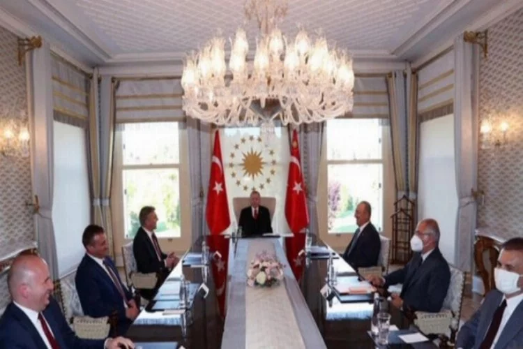 Erdoğan, Bursa milletvekili  Efkan Ala'nın da bulunduğu heyetle Bulgaristan liderini kabul etti