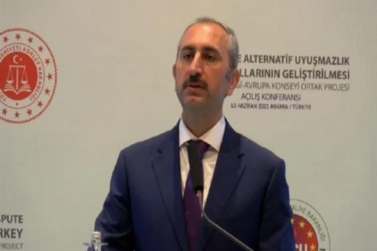 Adalet Bakanı Gül: Uzlaştırmacı için hukuk fakültesi mezunu şartını getireceğiz