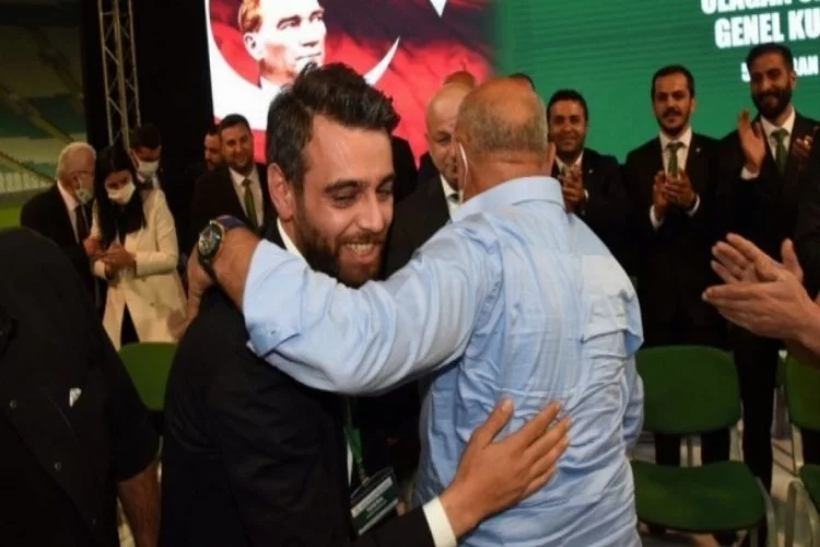 Bursaspor 2. Başkanı Adanur'dan transfer tahtası açıklaması