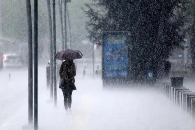 Meteoroloji 14 kenti uyardı! Bursa'ya sağanak geliyor