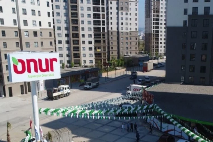 Bursa'da Onur Market yeni şubesi Prestij Park'ı açtı