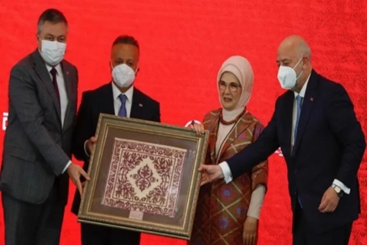 Emine Erdoğan: Geleneksel sanatların ruhunu ticarileştirmeyelim