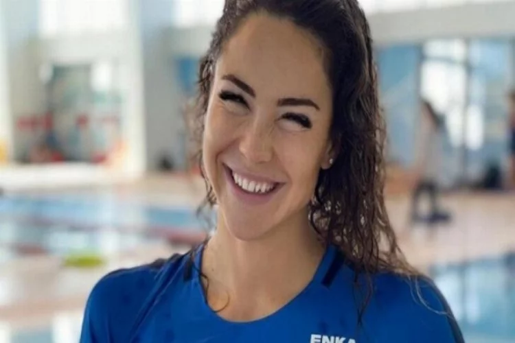 Ekaterina Avramova Türkiye rekorunun sahibi oldu