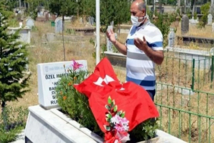 15 Temmuz şehidi kardeşinin mezarını ziyaret etti