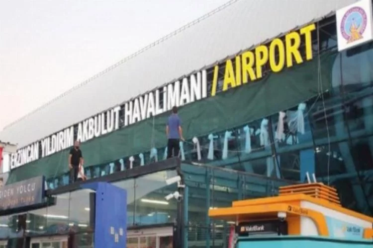 Eski Başbakan Yıldırım Akbulut'un ismi Erzincan Havalimanı'na verildi