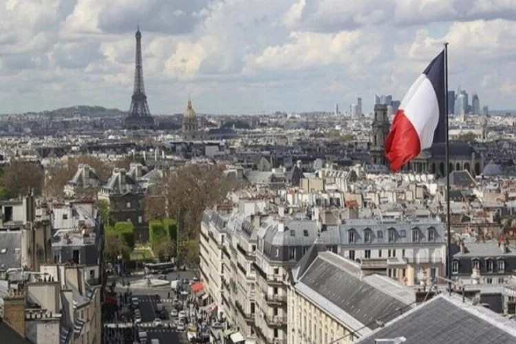 Fransa el koyduğu 'haksız kazançları' ait olduğu ülkelere iade edecek